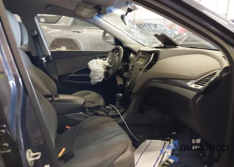 2015 Hyundai Santa Fe Sport 2.4L z USA, uszkodzony, nr VIN 5XYZTDLB5FG299457